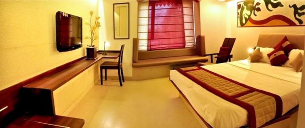 Bth Sarovaram Kochi Exterior foto